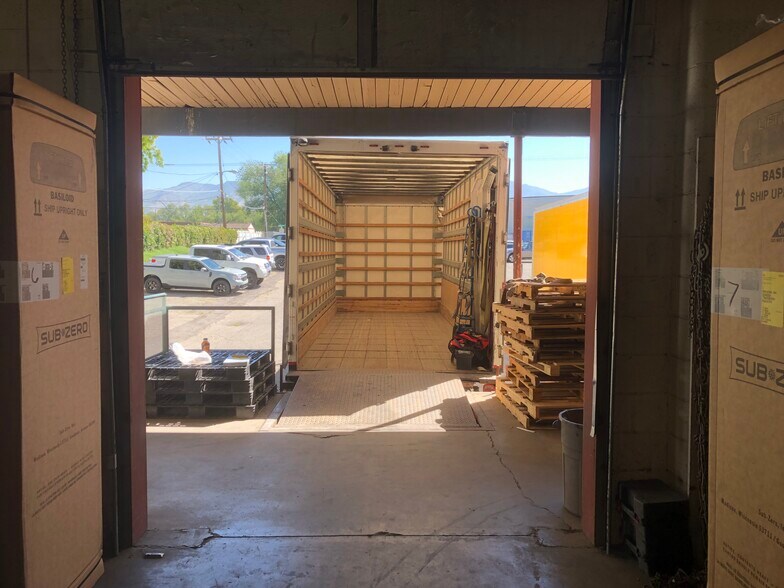 More Photos Of 2233 S 300 E, Salt Lake City Distribution For Lease