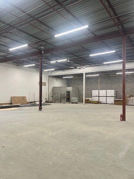 More Photos Of 44 Apex Rd, Toronto Light Manufacturing For Lease