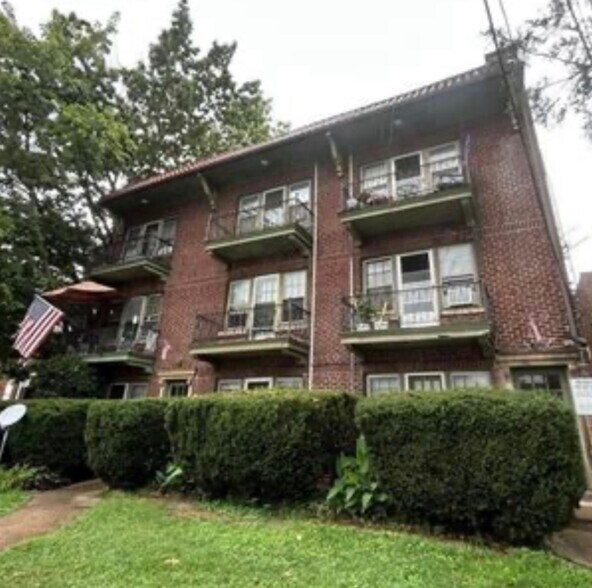 More Photos Of 16812 Madison Ave, Lakewood Apartments For Sale