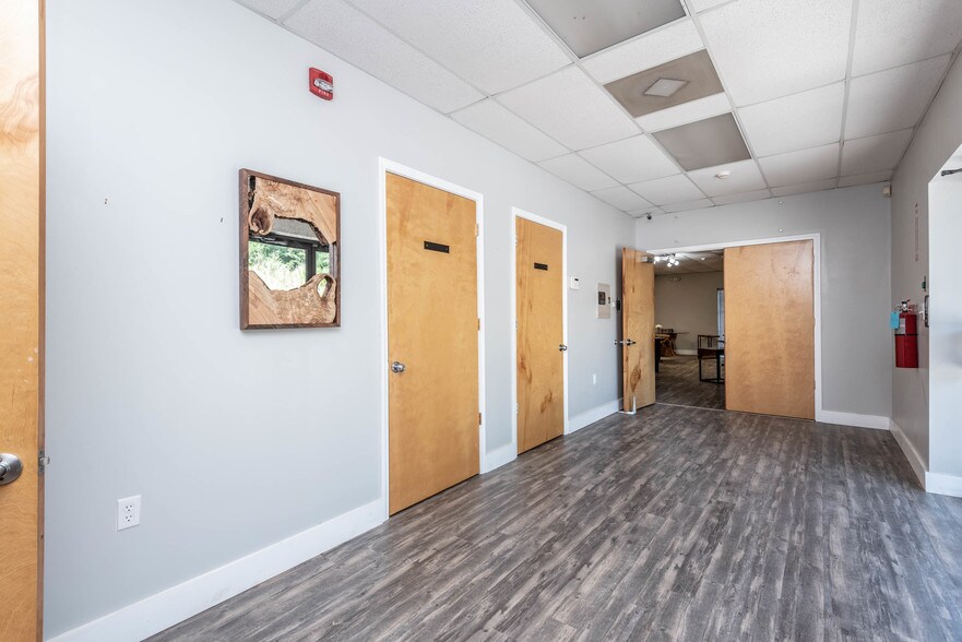 More Photos Of 1803 Claude Rd, Conover Religious Facility For Lease