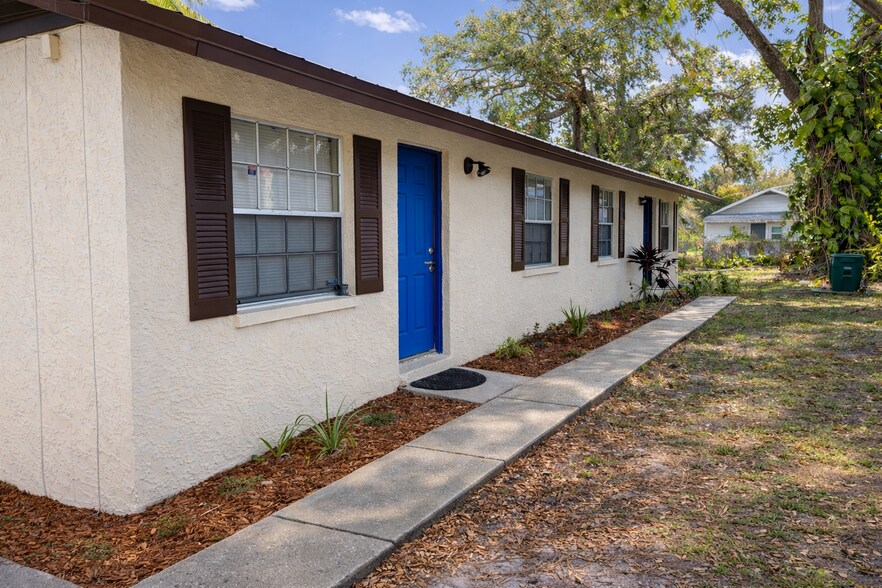 More Photos Of , Tampa Multifamily For Sale