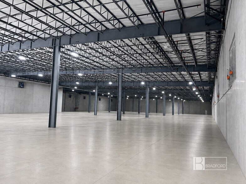 More Photos Of 6321 Browning Ct, North Richland Hills Warehouse For Sale