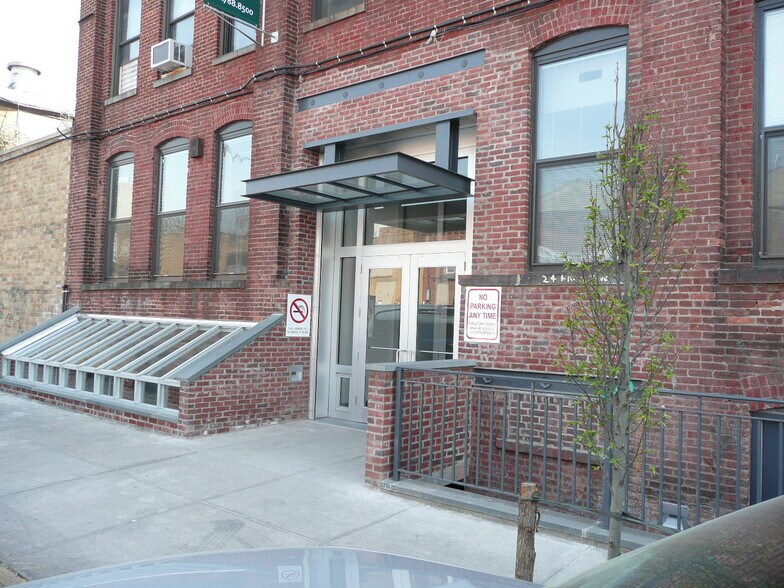 Primary Photo Of 168 7th St, Brooklyn Industrial For Lease