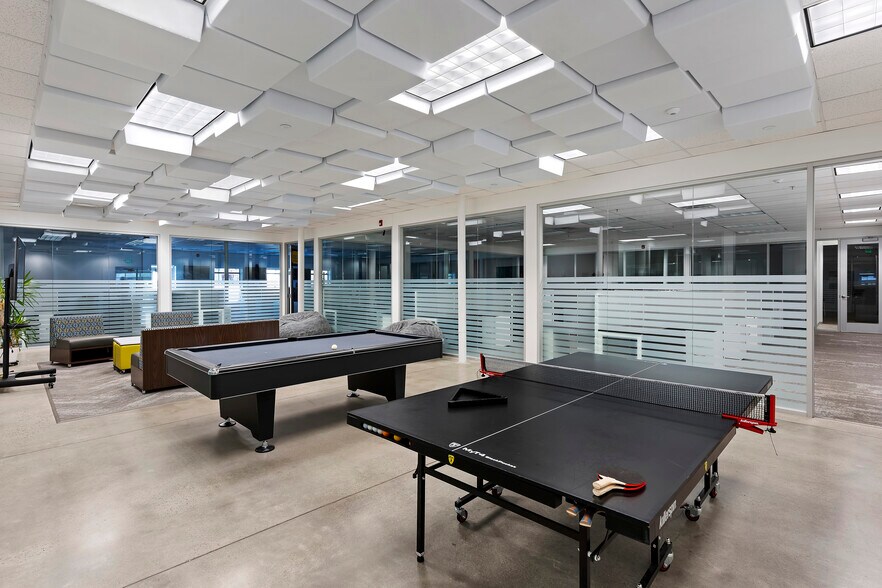 More Photos Of 155 31st St, Ogden Research And Development For Sale