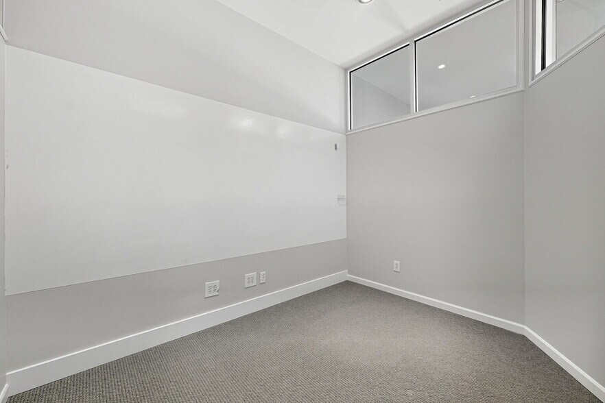 More Photos Of 1516-1518 Blake St, Denver Office For Sale