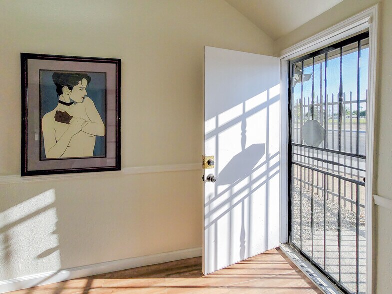 More Photos Of 6937 Perris Hill Park Rd, San Bernardino Industrial For Sale