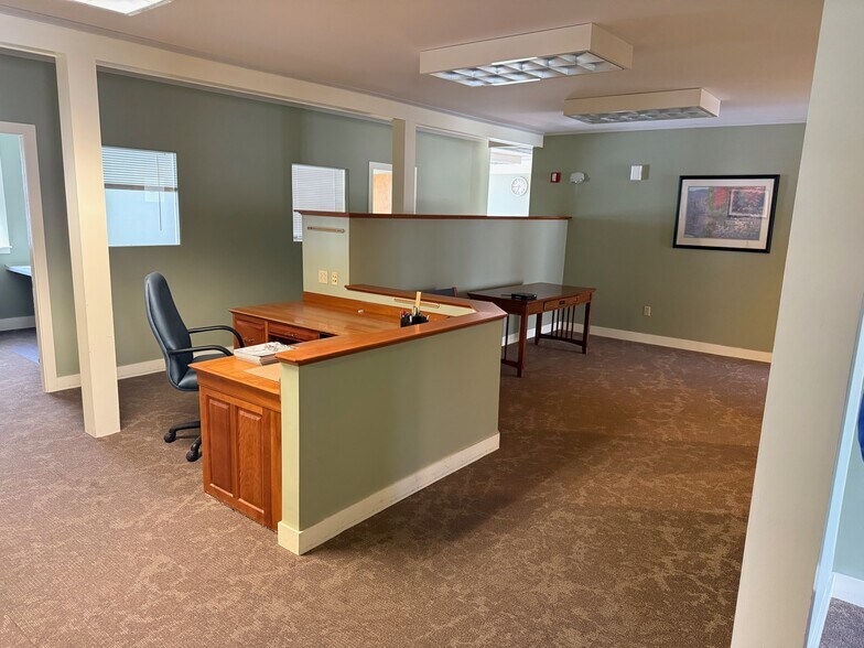 More Photos Of 633 NH Route 10, Orford Office For Lease