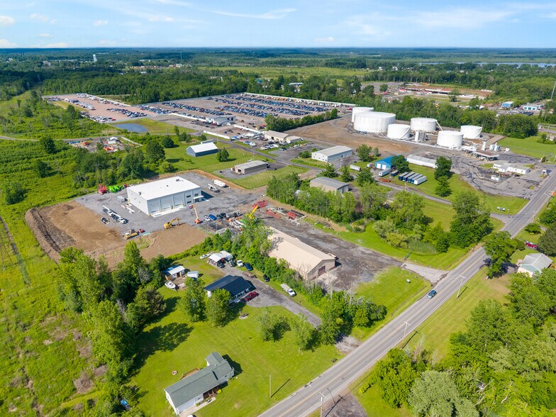 More Photos Of 751 County Route 37, Central Square Warehouse For Lease