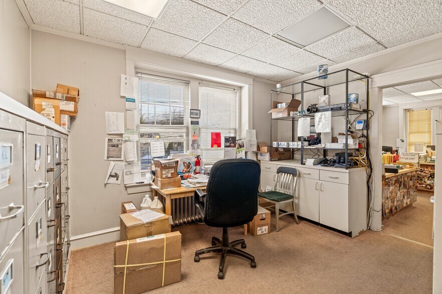 More Photos Of 13044 Bustleton Ave, Philadelphia Medical For Sale