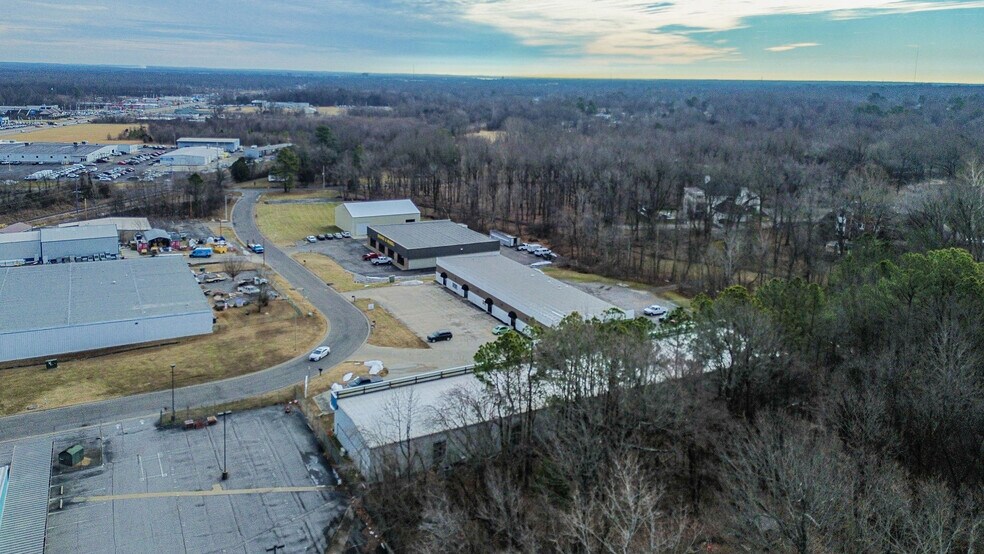 More Photos Of 3530 Park Plaza Rd, Paducah Warehouse For Sale