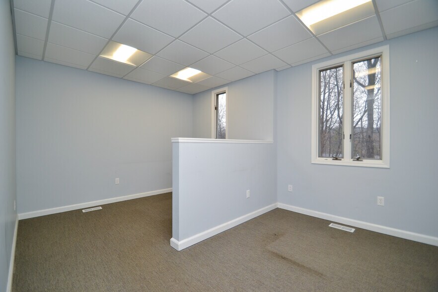 More Photos Of 159 Us Highway 46, Rockaway Office For Lease