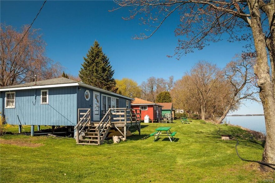 More Photos Of 2468 County Route 6, Hammond Hotel For Sale