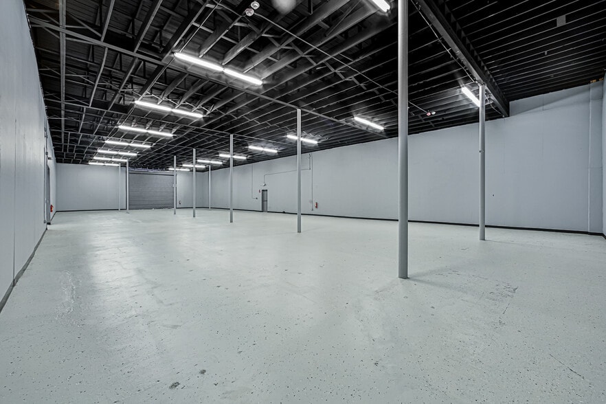More Photos Of 102 S Shaver St, Pasadena Warehouse For Lease