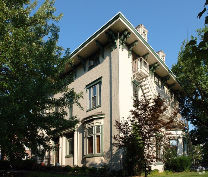 Primary Photo Of 401-411 W Walnut St, Allentown Office For Lease