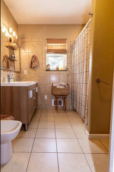 More Photos Of 7951 Hwy 35, Bigfork Restaurant For Sale