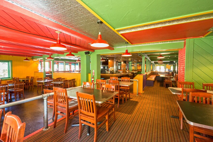 More Photos Of 3678 Lake Tahoe Blvd, South Lake Tahoe Restaurant For Sale