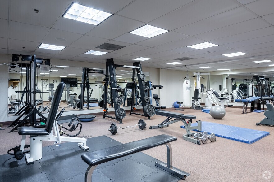 More Photos Of 28 W Grand Ave, Montvale Office For Lease