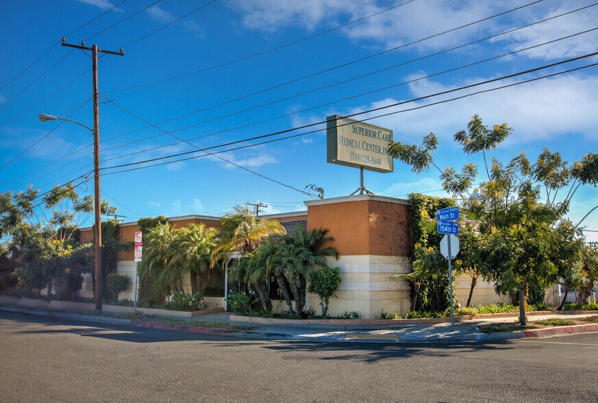 Primary Photo Of 15401 S Main St, Gardena Medical For Lease