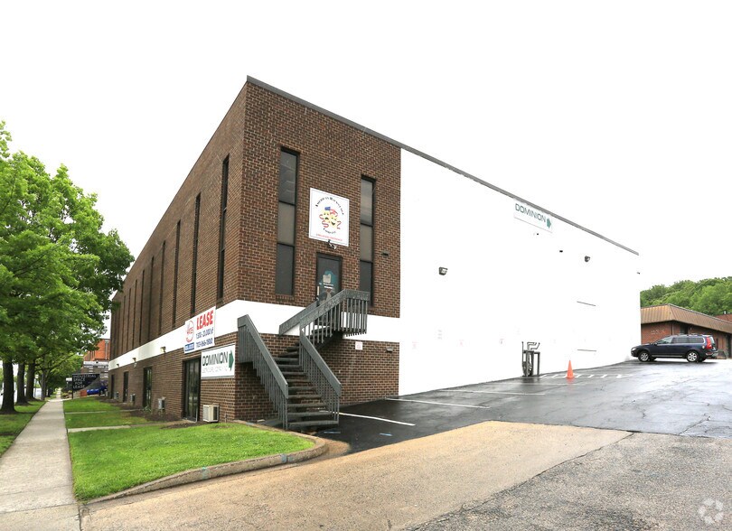 More Photos Of 5380 Eisenhower Ave, Alexandria Flex For Lease