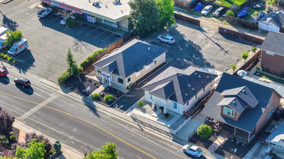 More Photos Of 707-709 Natoma St, Folsom Storefront Retail Office For Sale