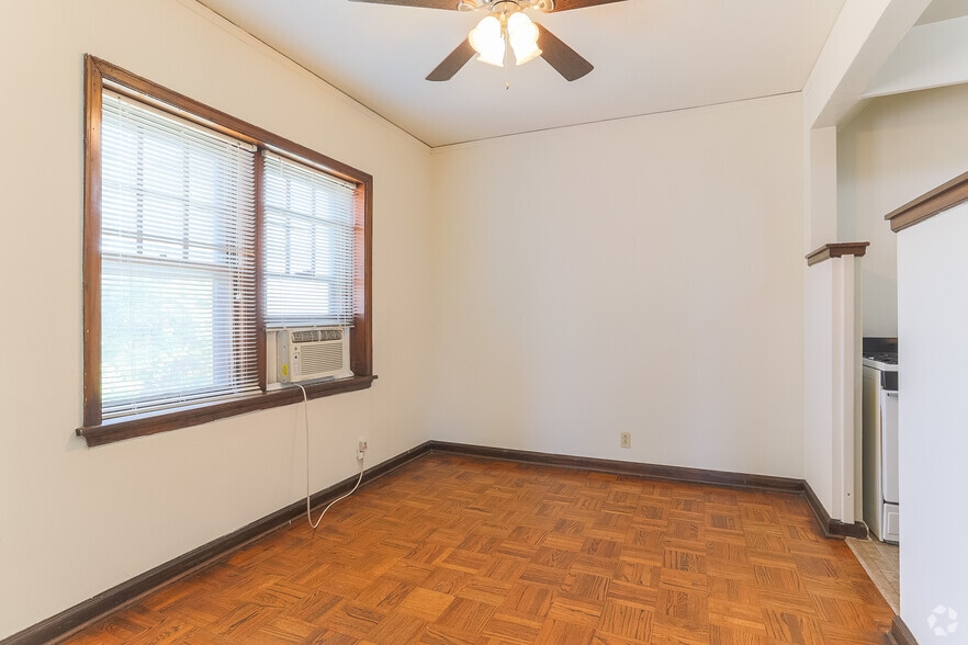 More Photos Of 211 S 37th St, Omaha Apartments For Sale