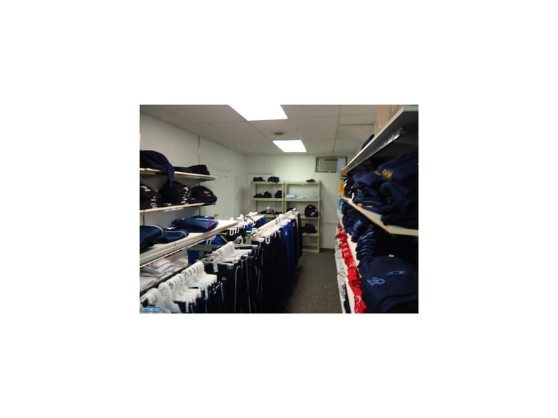 More Photos Of 1704-1706 E Passyunk Ave, Philadelphia Storefront Retail Office For Lease