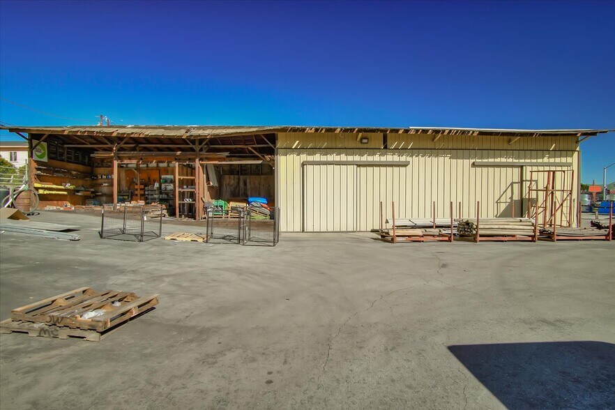 More Photos Of 354 1st St, Hollister Freestanding For Sale