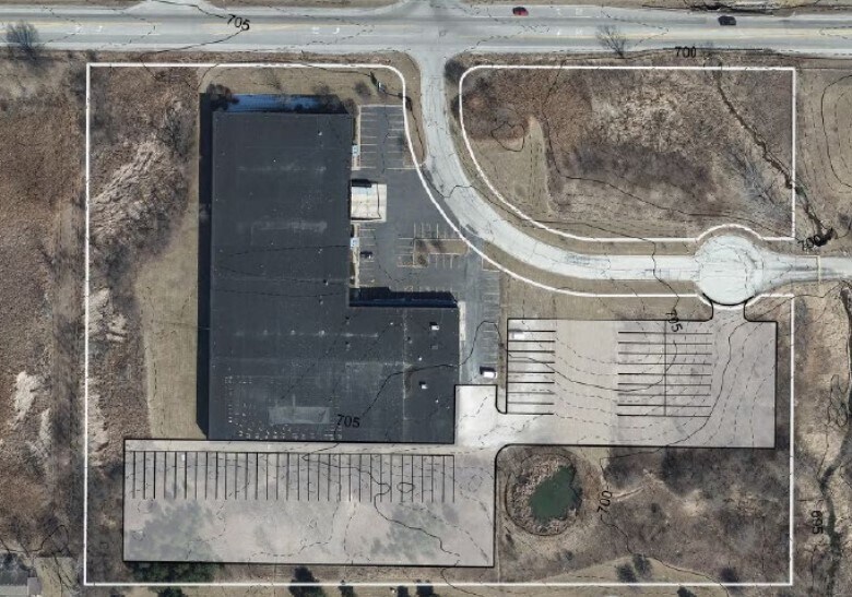 More Photos Of 1700 Kiefer Dr, Zion Manufacturing For Lease