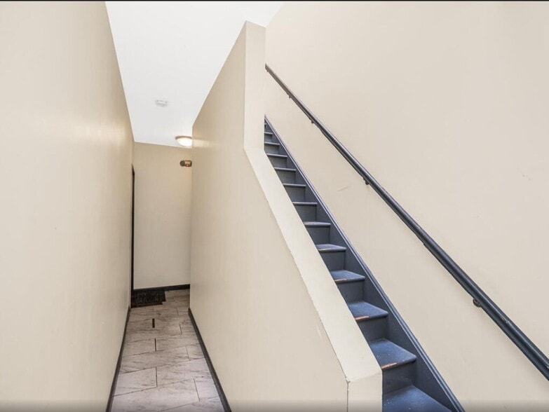 More Photos Of 156 Palisade Ave, Yonkers Multifamily For Sale