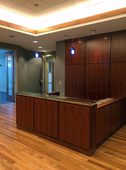 More Photos Of 1838 Sir Tyler Dr, Wilmington Office For Lease