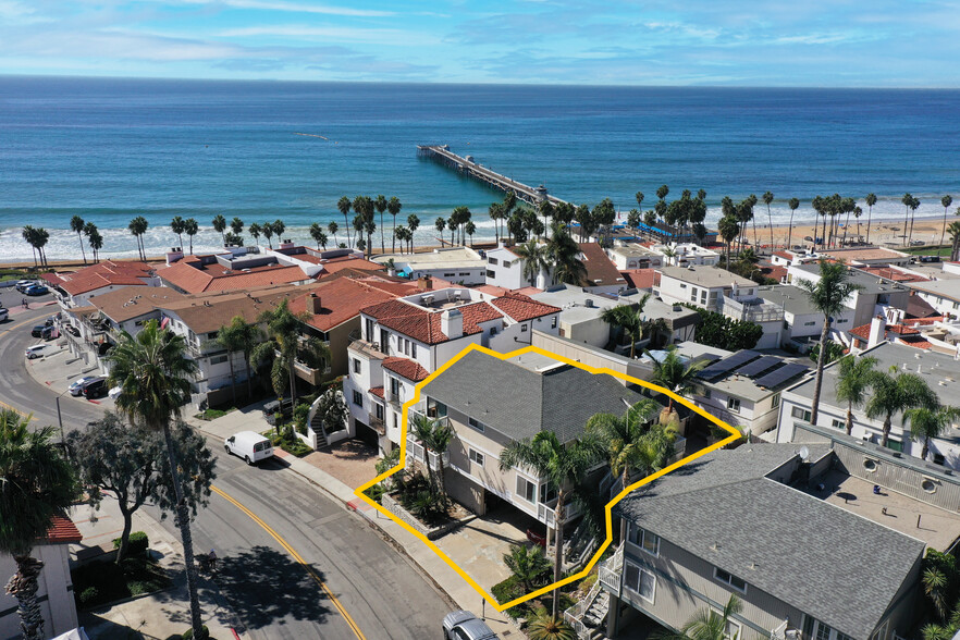 Primary Photo Of 514 Avenida Victoria, San Clemente Apartments For Sale