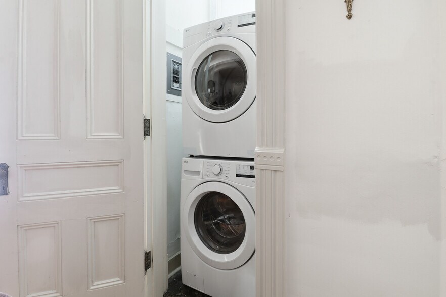 More Photos Of 201 Pine St, Corning Multifamily For Sale