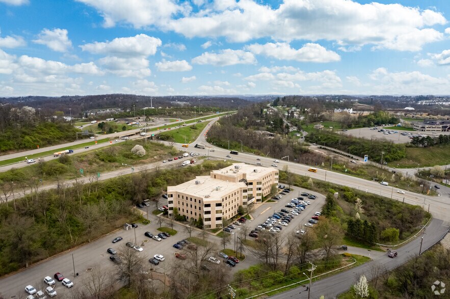 More Photos Of 4955 Steubenville Pike, Pittsburgh Office For Sale