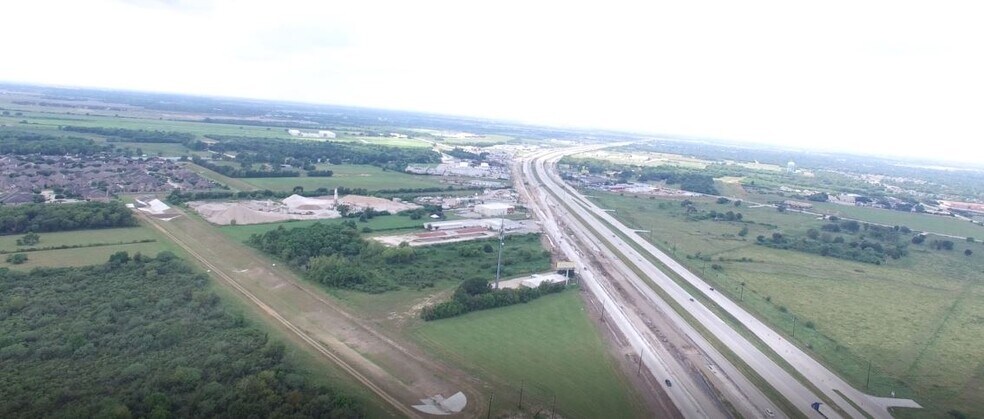 More Photos Of SW Fwy @ Reading Road, Rosenberg Land For Sale