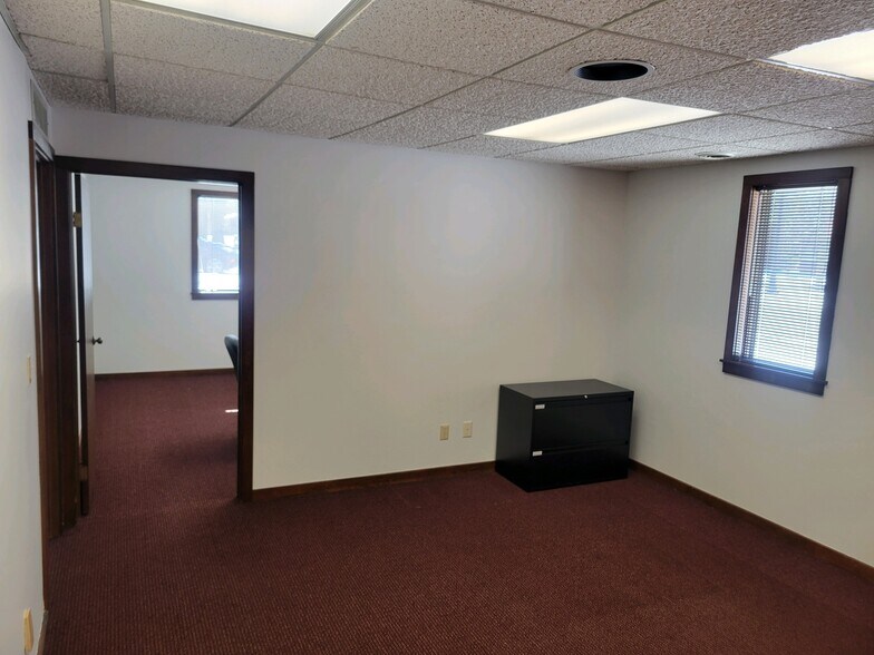 More Photos Of 701 Lincolnway, Valparaiso Coworking Space