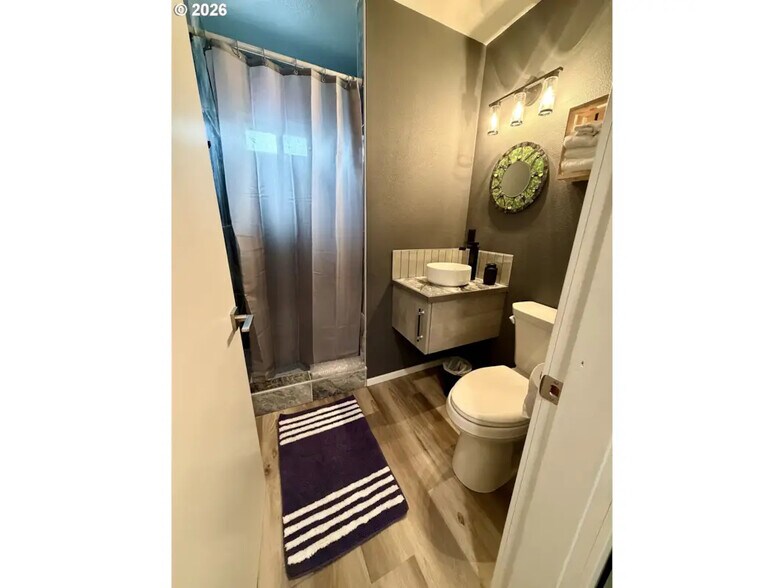 More Photos Of 404 Garibaldi (Hwy 101), Garibaldi General Retail For Sale