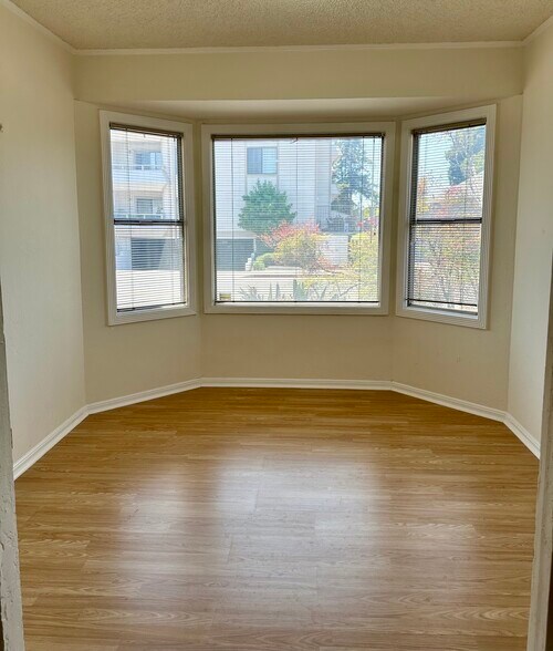 More Photos Of 2062 Washington Ave, San Leandro Apartments For Sale