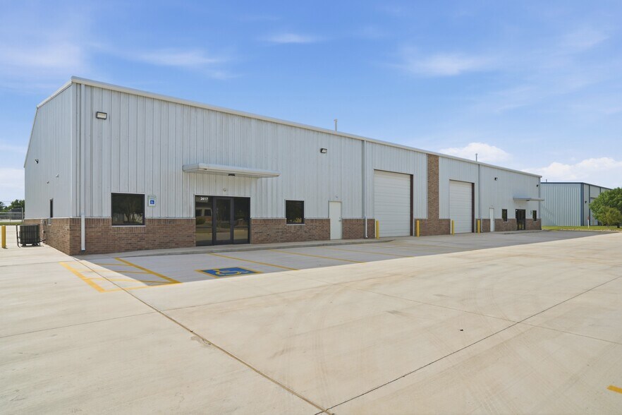 Primary Photo Of 2609-2617 S Ann Arbor Ave, Oklahoma City Warehouse For Lease