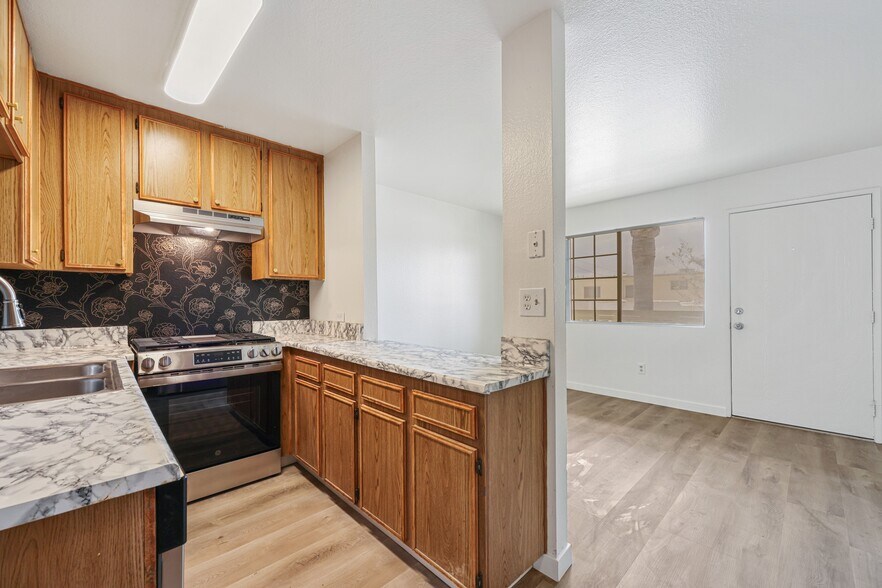 More Photos Of 4655 33rd St, San Diego Apartments For Sale