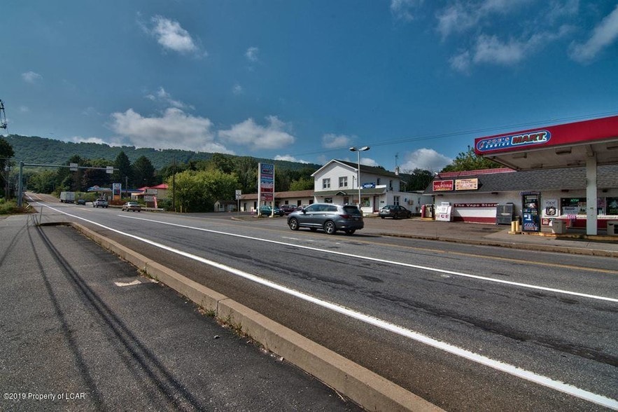 More Photos Of 541 State Route 93, Sugarloaf Light Distribution For Lease