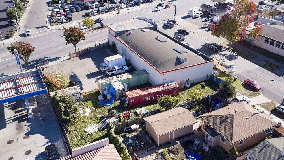 More Photos Of 13041 San Pablo Ave, San Pablo Freestanding For Lease