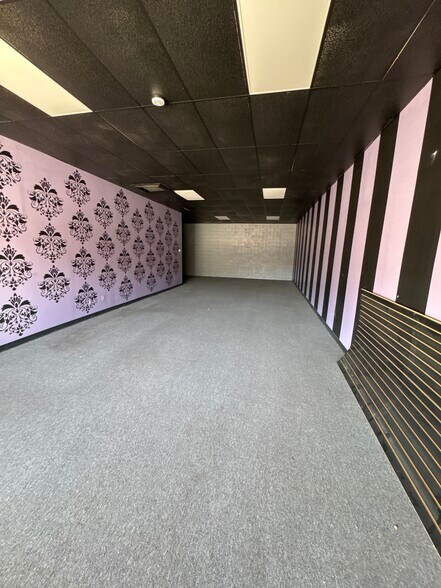 More Photos Of 6 E Monroe St, Buckner Unknown For Sale