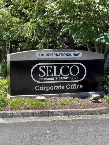 More Photos Of 400 International Way, Springfield Office For Sale