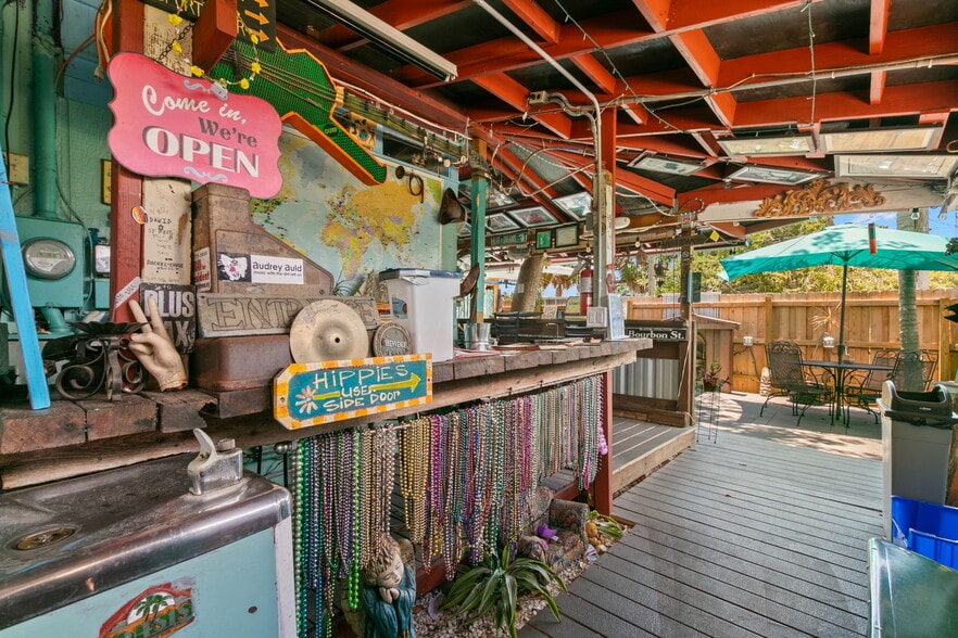 More Photos Of 3109 N Ola Ave, Tampa Hospitality For Sale