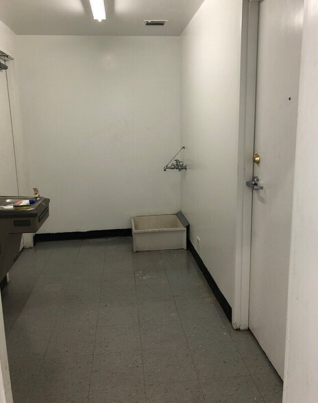 More Photos Of 122 Highway 398, Labadieville Freestanding For Lease