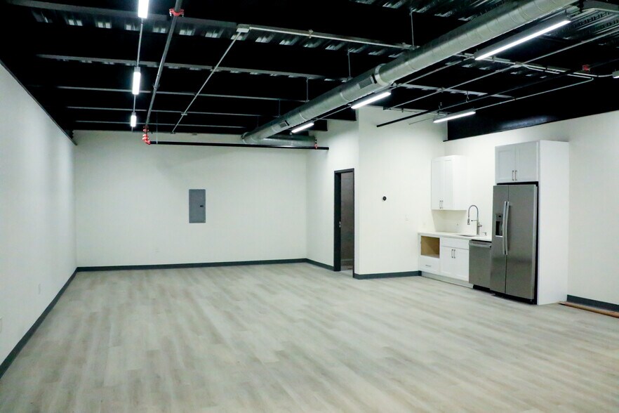 More Photos Of 2601 TX-121, Lewisville Unknown For Lease