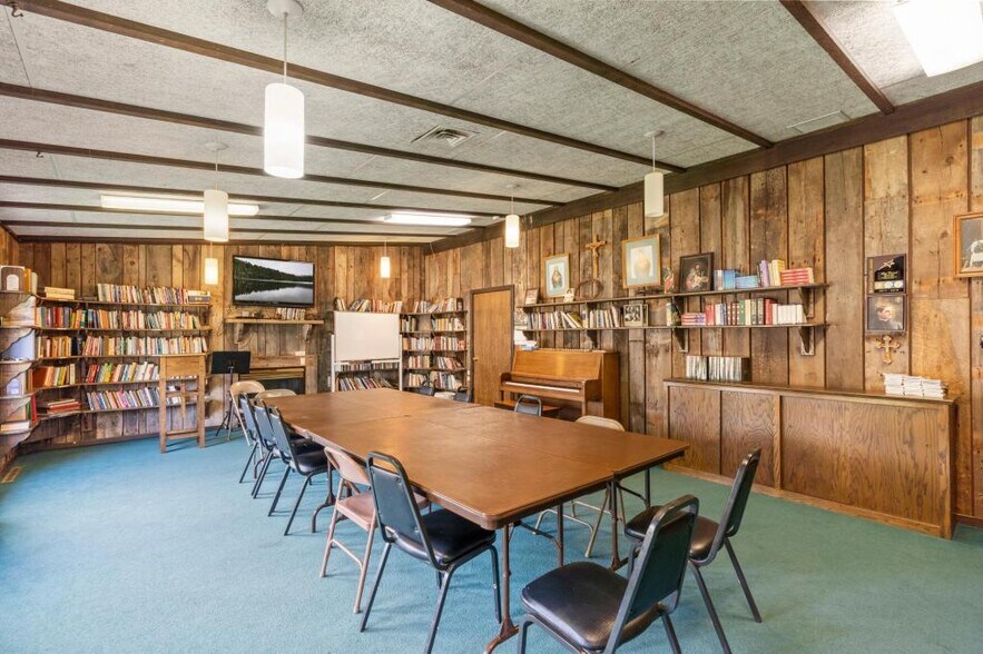 More Photos Of 30950 Rasmussen Rd, Pequot Lakes Flex For Sale
