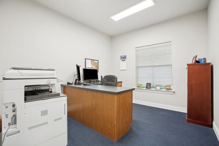 More Photos Of 568 Belle Terre Blvd, La Place Office For Sale