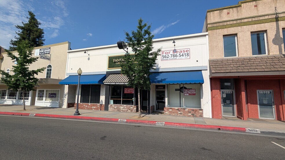 More Photos Of 16527 Bellflower Blvd, Bellflower Storefront For Sale