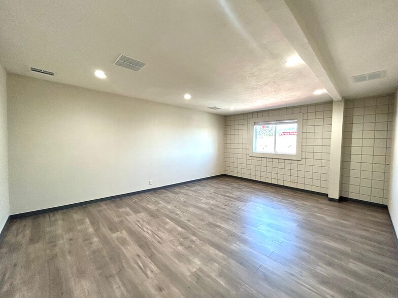 More Photos Of 247 E Highland Ave, San Bernardino Office Residential For Sale